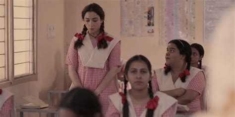 School Dress Mein Bhi Kya Hot Lag Rahi Hai Tamana Bhatia R Faptodesiactress