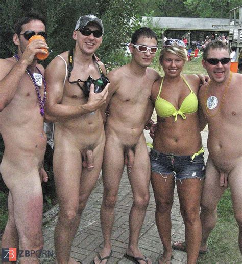 Guy Nude Beach Boners