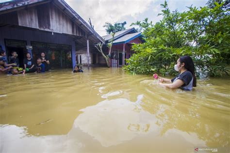 BNPB Laporkan 1 423 Bencana Alam Terjadi Hingga 15 Juni ANTARA News