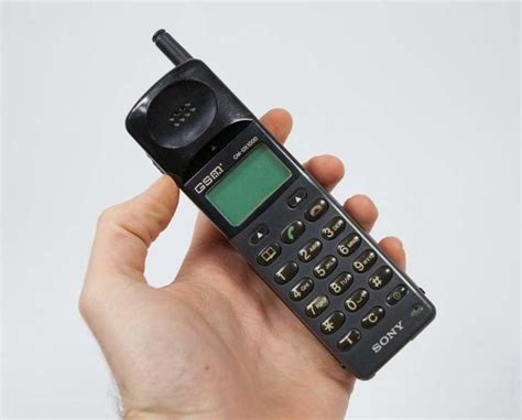 What was your first cell phone? - GirlsAskGuys