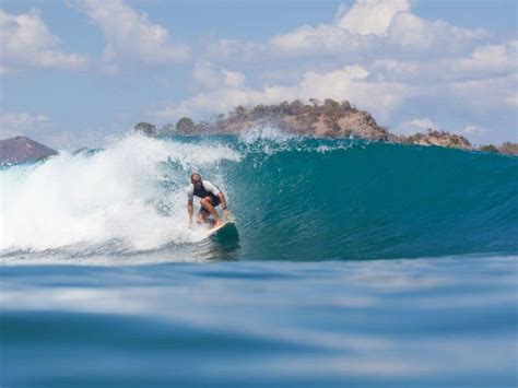 The Ultimate Guide to Sumbawa Surfing - Surf Atlas