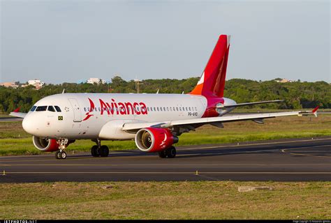 PR AVD Airbus A319 115 Avianca Brasil Alessandro Iglesias JetPhotos