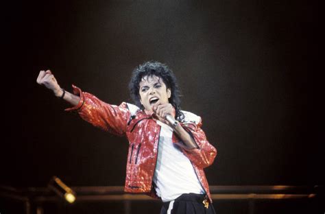 Top 10 Michael Jackson Songs Of The 80s Part 1