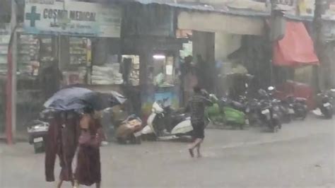 Hyderabad Mein Baarish Ka Silsila Jaari Agle Din Ke Liye Yellow