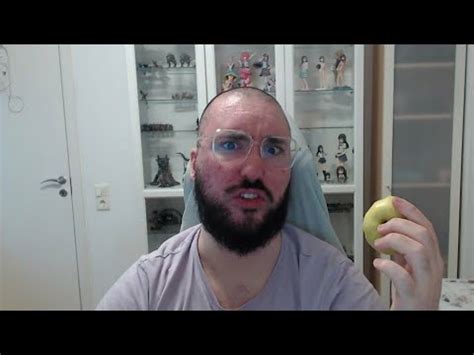 Fruit Review Golden Delicious Apple Vs Organic Granny Smith Apple Vs