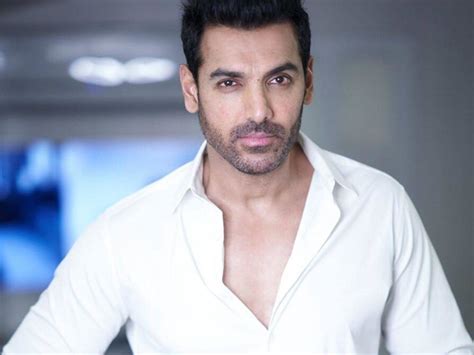 John Abraham Wiki, Age, Family, Movies, HD Photos, Biography, and More ...