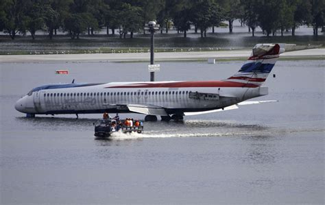 Nervous Their Airline Hubs Will Fly Away Cities Race To Flood Proof