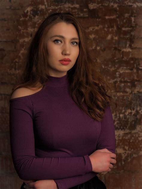 Будущая актриса | Turtle neck, Fashion, Sweaters