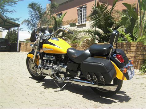 Honda Honda F6C Valkyrie GL 1500 CD Moto ZombDrive