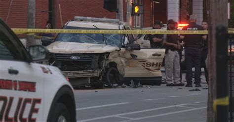 5 Taken To Hospital Including Lmpd Officer Sheriffs Deputy After Crash In Old Louisville R