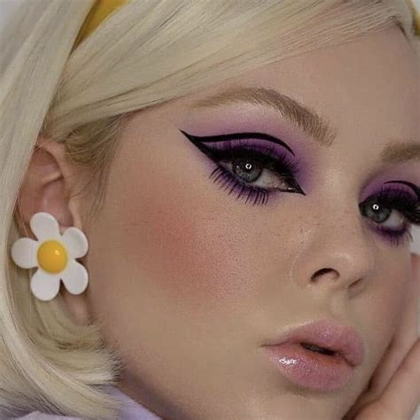 1960s Style Makeup 60s Makeup Bold Eye Makeup Creative Eye Makeup