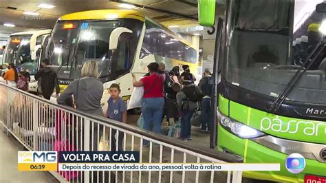 Vídeo Movimento é intenso na rodoviária de BH nesta segunda feira 03