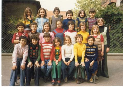 Photo De Classe Cm2 1975 1976 De 1976 Ecole Paul Bert Copains Davant