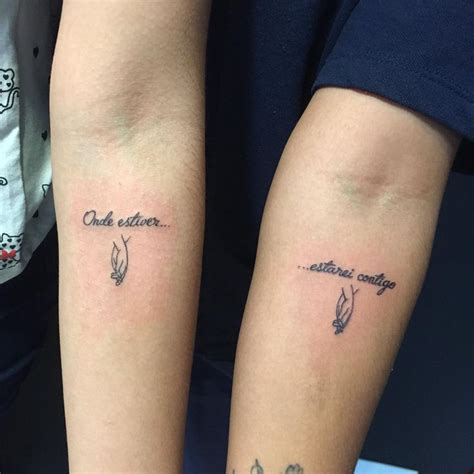 Tatuagem mãe e filha onde estiver estarei contigo mãos dadas