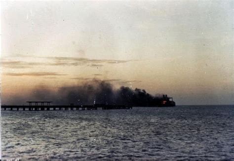 Shipwreck Mara Hope Queimando Burning Em In Fortaleza Mara Hope