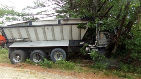 Maine Man Dies After Dump Truck Crashes Into Trees In Rumford Wgme