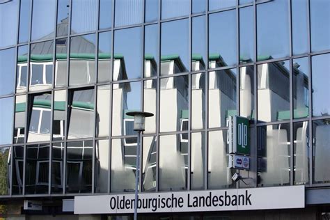 Banken Oldenburgische Landesbank Bernimmt Degussa Bank