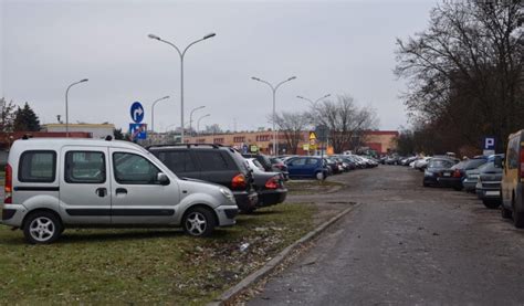 Parking Przy Pasa U Na Osiedlu S Onecznym W Ko Cu P Jdzie Do Remontu