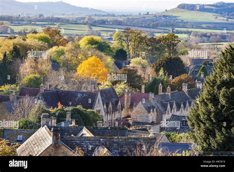 Autumn In The Cotswolds The Cotswold Village Of Stanton Stock Photo