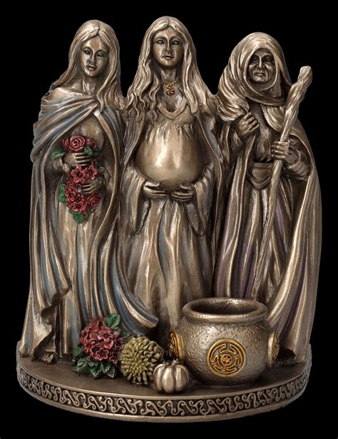 Celtic Triple Goddess Maiden Mother And The Crone Tri