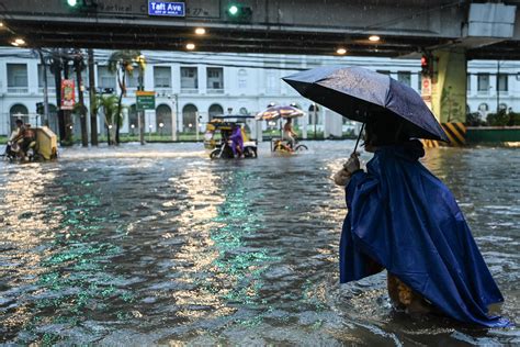 Taiwan Hunkers Down As Deadly Typhoon Gaemi Makes Landfall