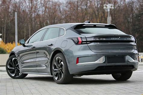 Приобретение авто из Китая: особенности и плюсы
