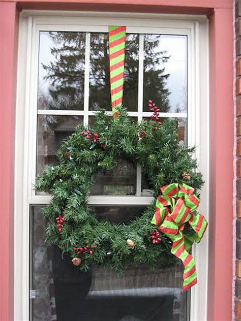 How To Hang Wreaths On Outside Exterior Windows