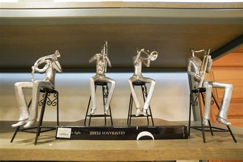Music Artists Statues Pixahive