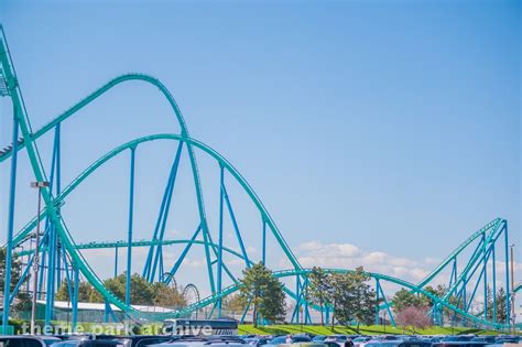 Leviathan At Canada S Wonderland Theme Park Archive