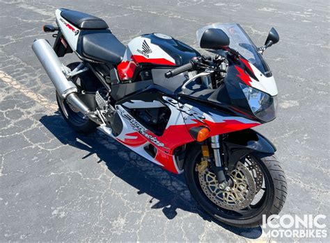 Honda Cbr Rr Erion Racing With Miles Iconic Motorbike Auctions