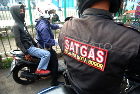 Larangan Pelajar Mengikuti Aksi Unjuk Rasa Di Jakarta Antara Foto