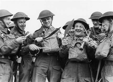 The Real Dads Army Vintage Photos Of Britains Home Guard In Ww2