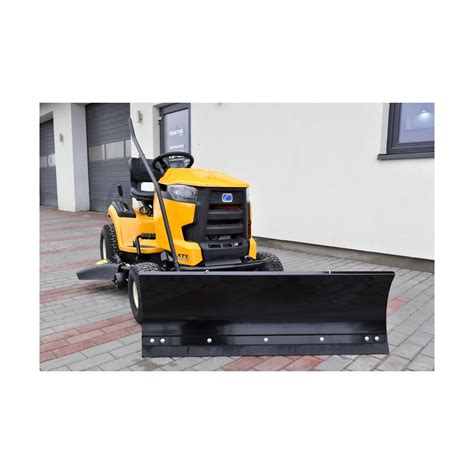 120 cm snow plow for Cub Cadet XT mower