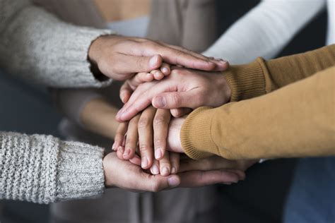 Uomini Vittime Di Trauma Nascono I Gruppi Di Auto Mutuo Aiuto Del Vaso