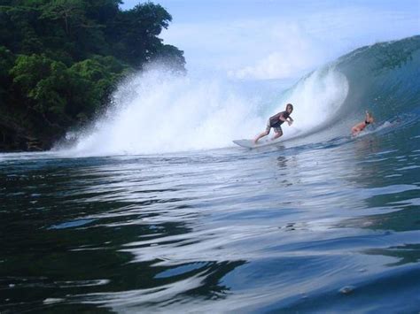 Best Panama Surf Camps Reviewed Guide Gathering Waves