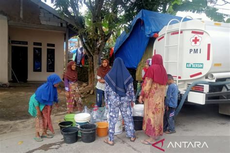 Perumdam Cianjur Salurkan 40 Juta Liter Air Bersih Untuk Korban Gempa