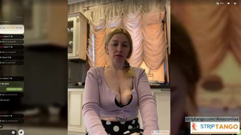 Awesome Sexy Brunette Free Live Sex Chat Uploaded By Pinkmuses