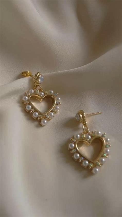 Pearl Jewelry | Ear jewelry, Stylish jewelry, Jewelry