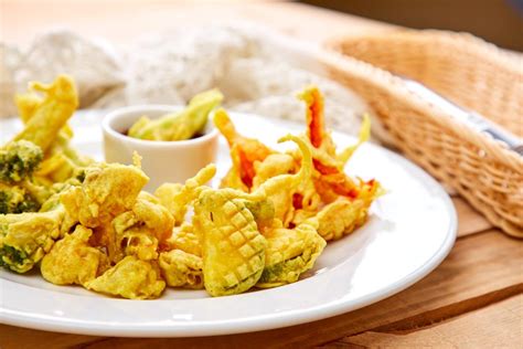 Vegan Tempura Recipe How To Make A Crunchy Plant Based Snack Betterme