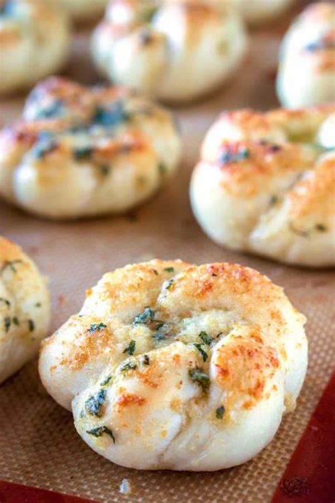 Pizza Dough Garlic Knots • Food, Folks and Fun