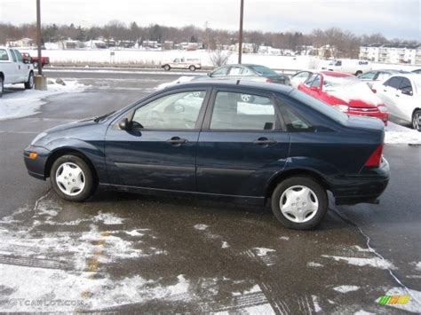 Twilight Blue Metallic 2003 Ford Focus Lx Sedan Exterior Photo 43355527