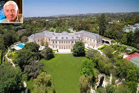 Aaron Spelling S Former Los Angeles Mansion Listed For Million