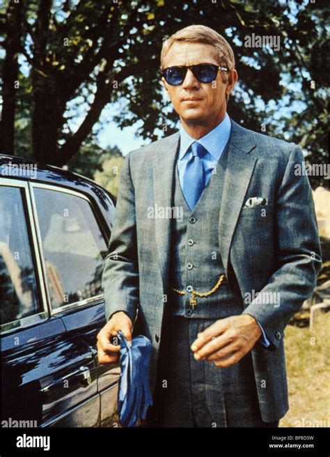 STEVE MCQUEEN THE THOMAS CROWN AFFAIR (1968 Stock Photo: 30918717 - Alamy