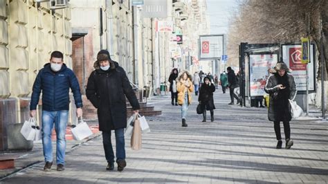 Миграционный приток в Россию по итогам 2022 года сократился почти в 7 ...