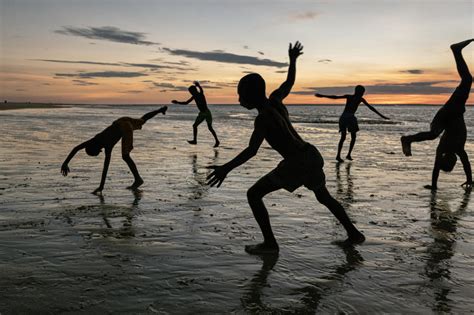 As fotografias de Steve McCurry que o mundo nunca viu e vê agora pela