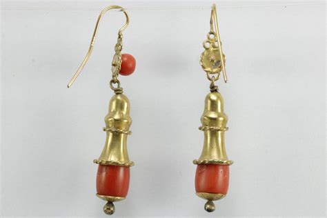 Proantic Boucles D Oreilles Anciennes Or Corail