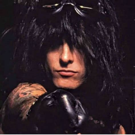 Pin By Merlie On Nikki Sixx Nikki Sixx Nikki Motley Crue Nikki Sixx