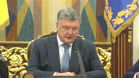 Ukraine Le Pr Sident Porochenko Annonce La Lev E De La Loi Martiale