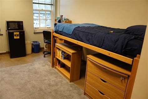Lincoln Avenue Residence Halls Lar University Housing Illinois