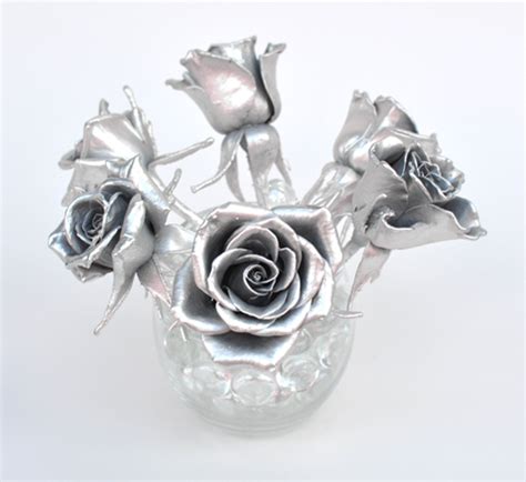 Aluminum Flowers Real Roses Coated Aluminum